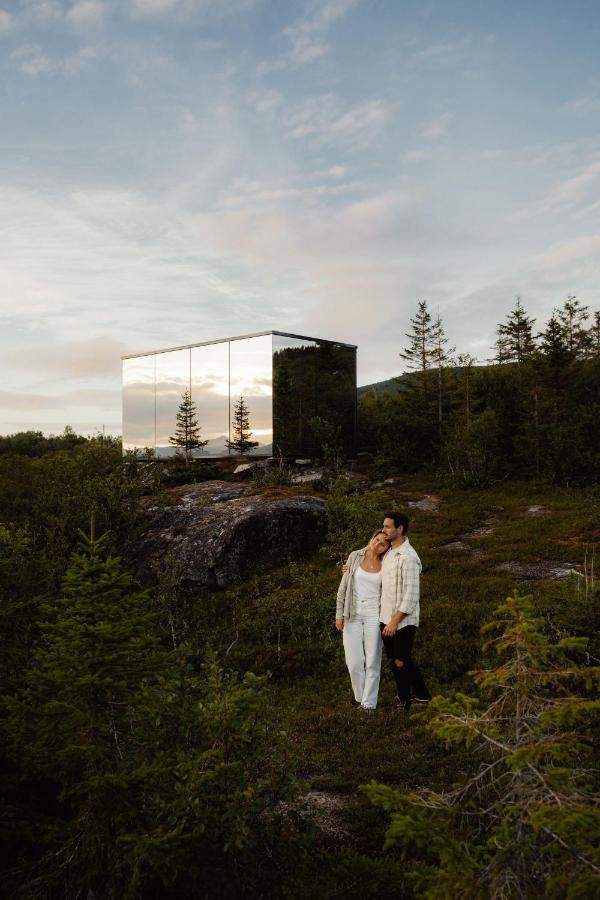 Wonderinn Arctic Utstrand Esterno foto