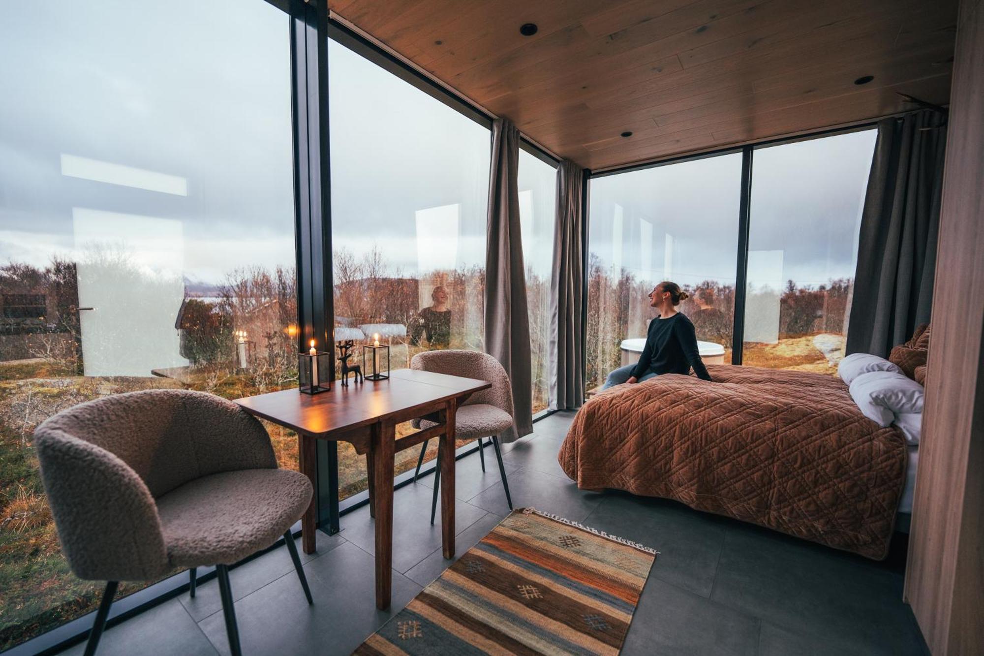 Wonderinn Arctic Utstrand Esterno foto